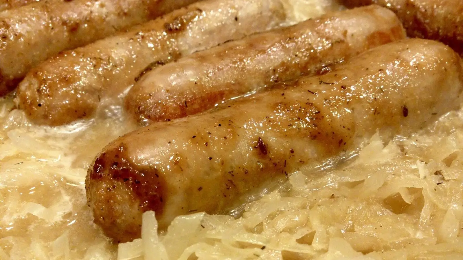 brats-sourcrout